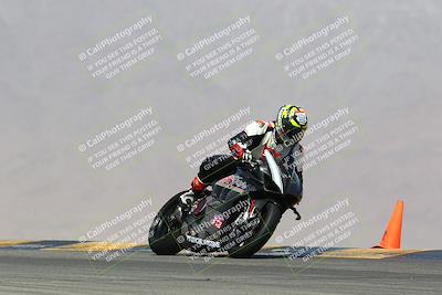 media/Mar-28-2022-Superbike Trackdays (Mon) [[b8603d0f67]]/Advanced Group (1pm-130pm)/Turn 9/